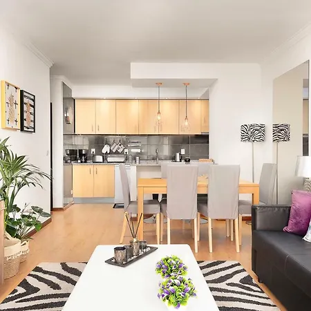 Gaia Center Near Porto * Vila Nova de Gaia