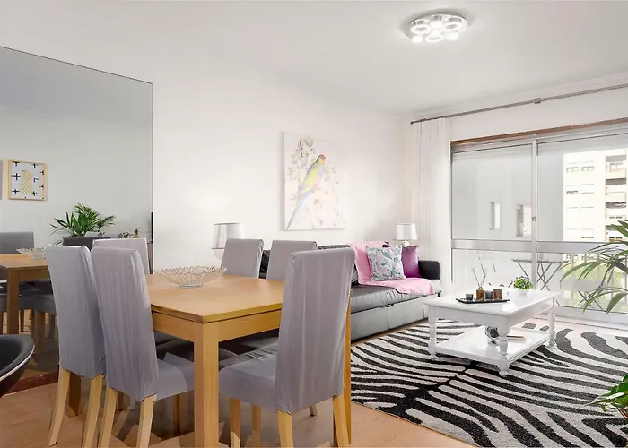 Gaia Center Near Porto Apartmán *