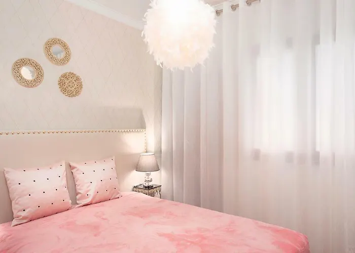 Gaia Center Near Porto Vila Nova de Gaia